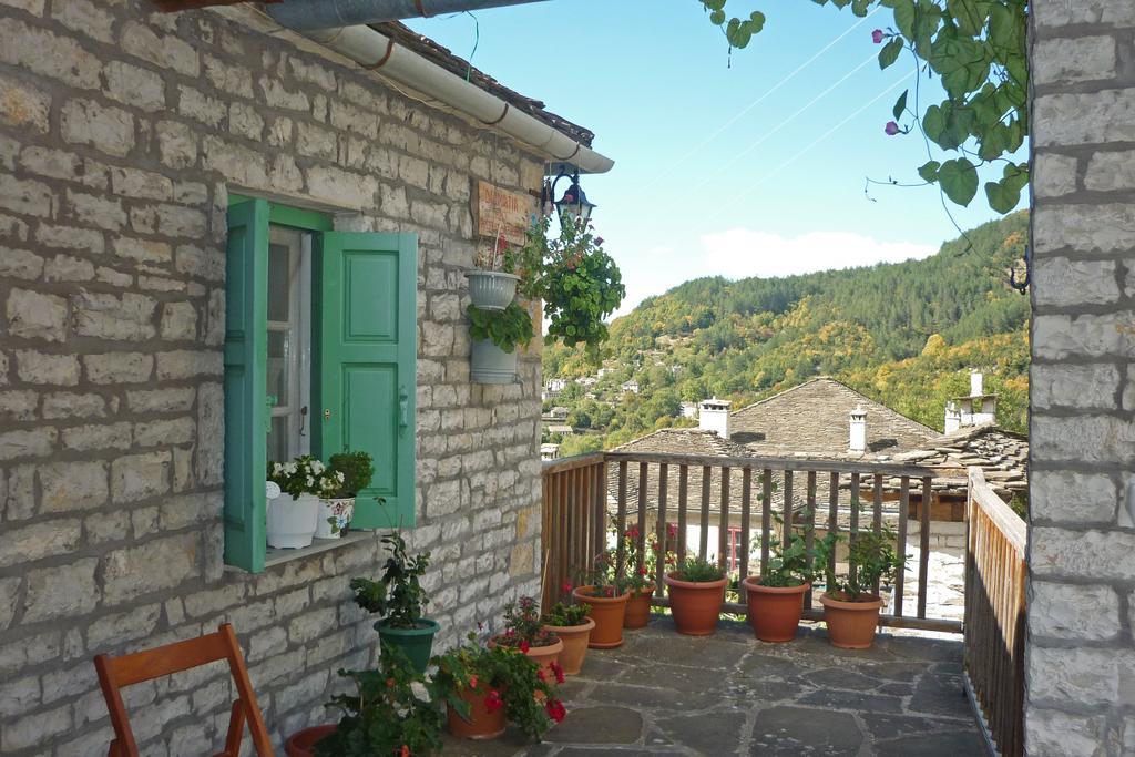 Guesthouse Iro Papigko Exterior photo